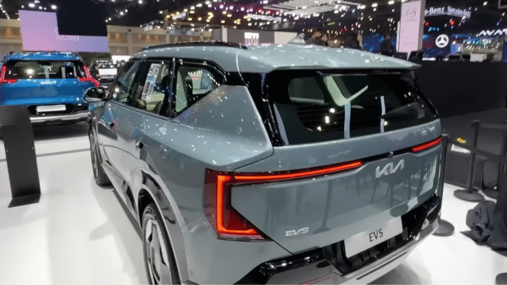 Kia Clavis