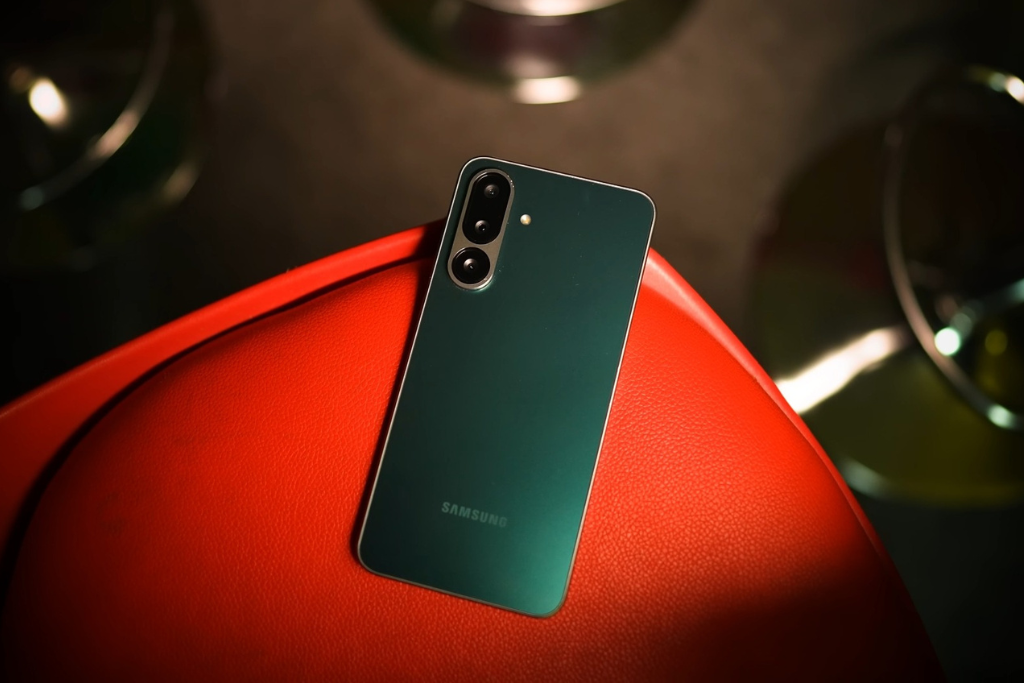 Samsung Galaxy F56